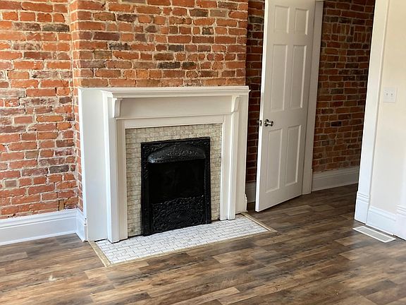 2nd image of 1153 Fair Ave