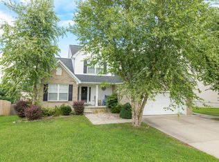 127 Irving Ln, Georgetown, KY 40324