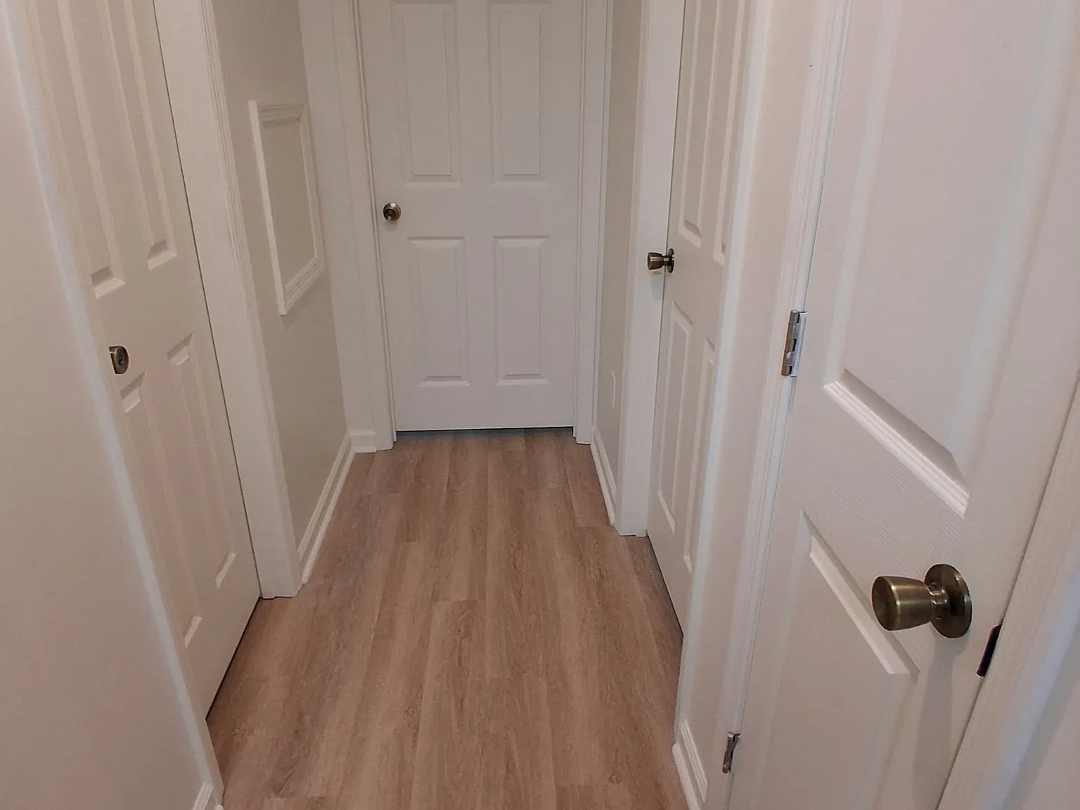 323 Somerset Dr — Photo 4