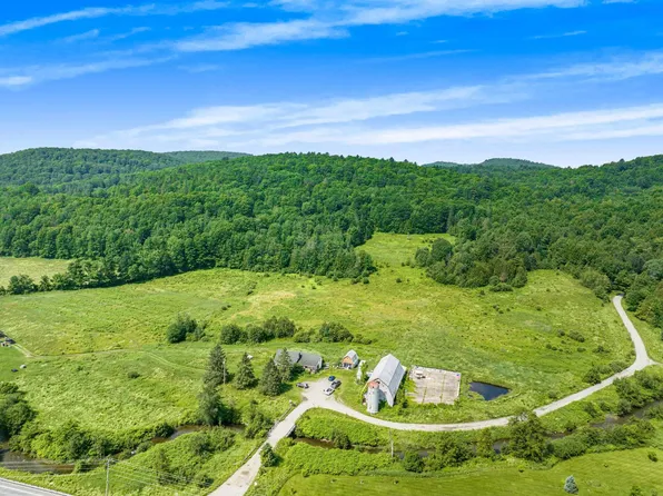 43 Fulton Lane, Barton, VT 05822