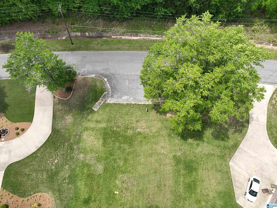 1st image of 89 Ossington Ave #139