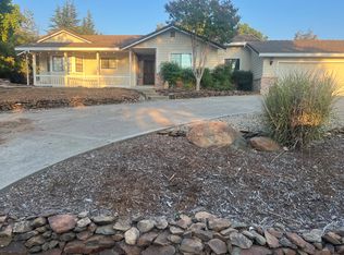 2331 Huckleberry Ln, Valley Springs, CA