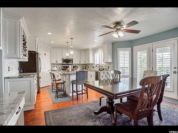 4th image of 5704 W Muirwood Dr