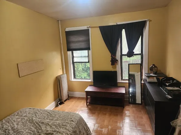 (undisclosed Address), Bronx, NY 10457