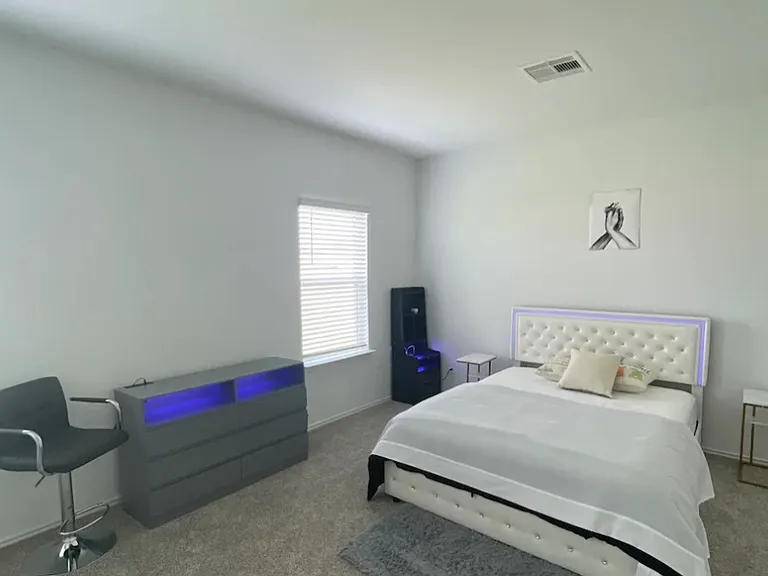 7403 Canyon Stream St — Photo 19