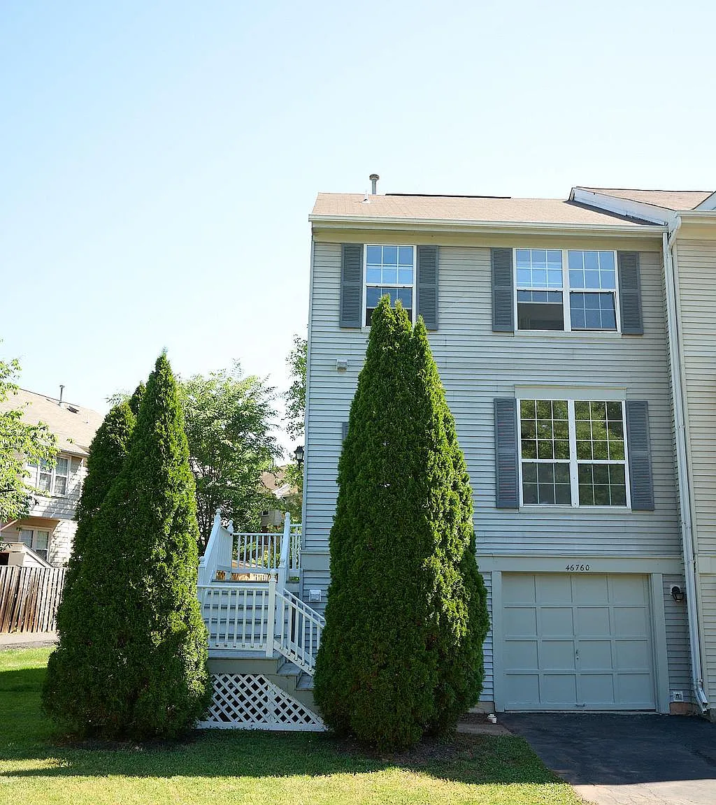 3 bed, 2.5 bath, 1762 sqft, $2,800 — Photo 1