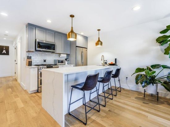 116 Hutton St Floor 2, Jersey City, NJ 07307