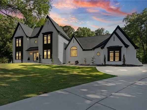 4032 Wesley Chapel Rd, Marietta, GA 30062