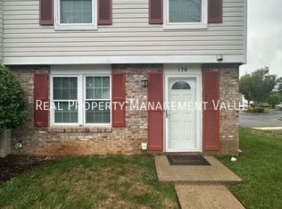 178 Water Oak Dr, Pineville, NC 28134