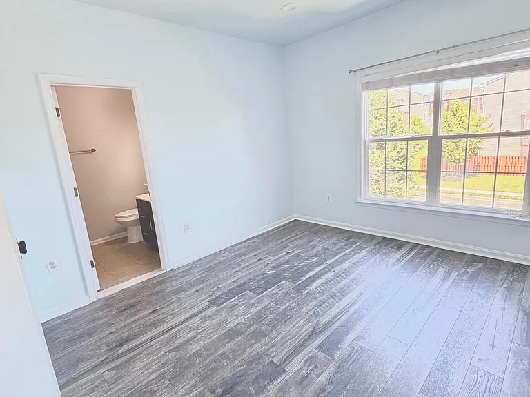 bedroom 2 upstairs