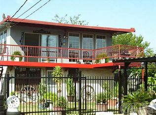 1303 N Barry Ave, Dallas, TX 75223
