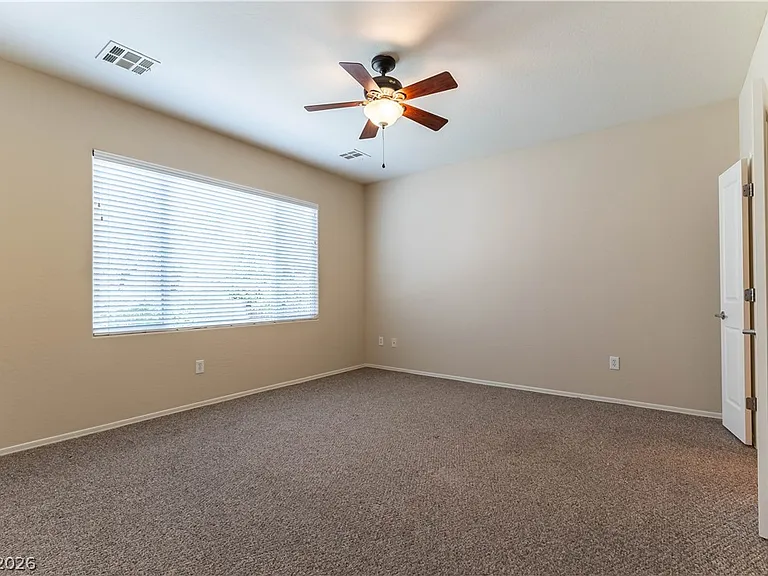 2362 Ecliptic St — Photo 10