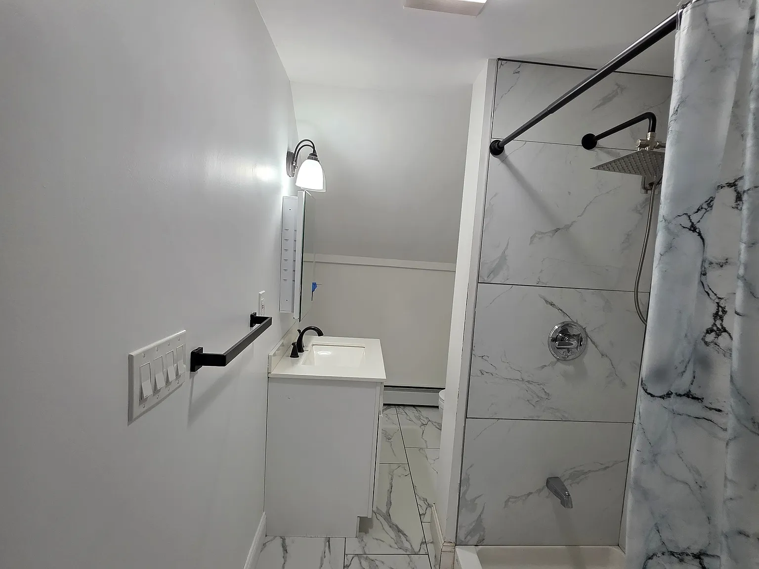 3 bed, 1200 sqft, $2,000 — Photo 4