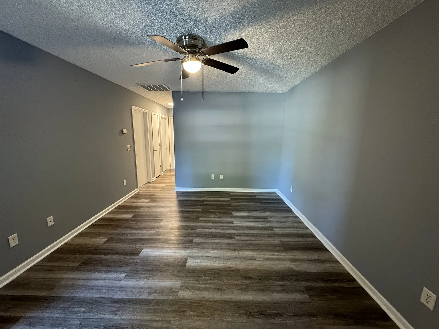 808 Royal St - A — Photo 2