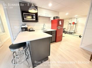 54 Bonner Rd #B, Meriden, NH 03770