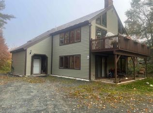 4 Robin Ln, Grantham, NH 03753
