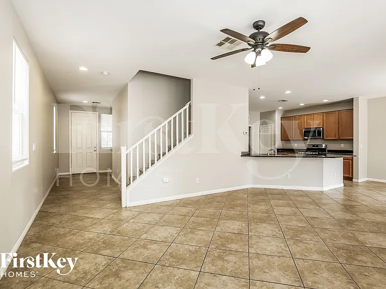6217 Escapa Ct — Photo 4