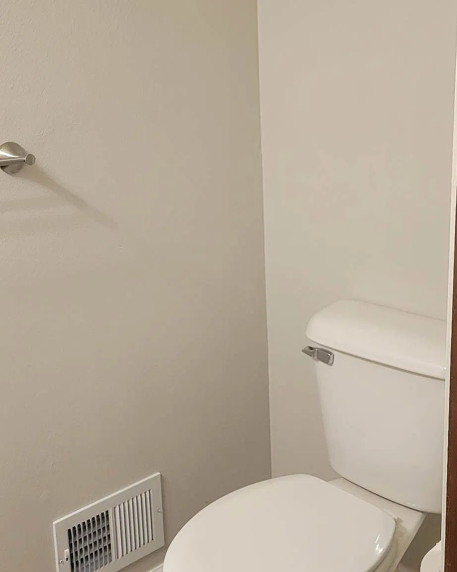 3 bed, 1.5 bath, 1580 sqft, $1,600 — Photo 2