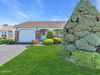 18 Mansfield Avenue, Manchester, NJ, 08759