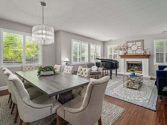 3rd image of 6015 Ladero Way