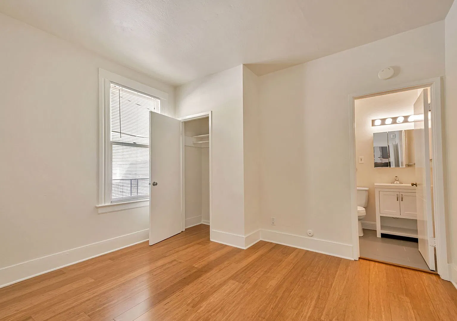 435 Hayes St APT 34 - Image 5