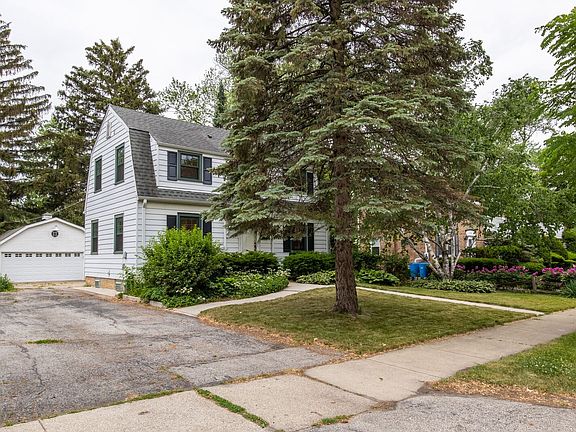 3rd image of 277 Columbia Ave