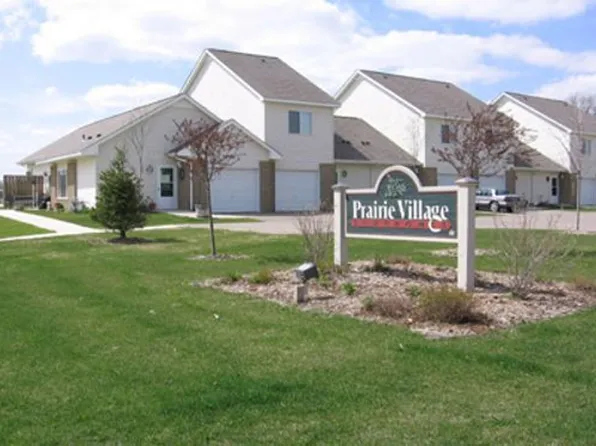 Prairie Village Townhomes, 320-342 4th St SE #328, Blooming Prairie, MN 55917