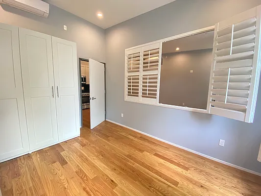 Rented by The InHouse Group | media 4