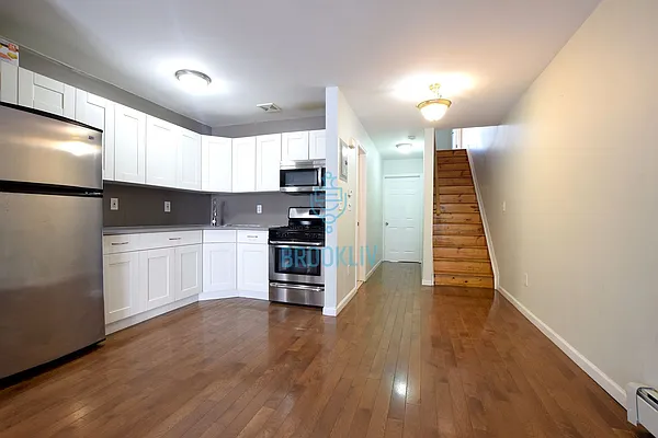 Rented by null | media 13