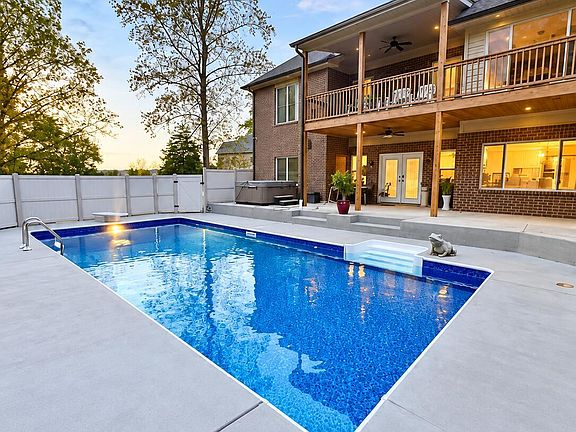 4th image of 144 Apple Tree Dr