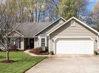 5411 Chestnut Ridge Dr, Summerfield, NC 27358