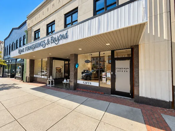 425 Broad St, 425 Broad St #D, Rome, GA 30161