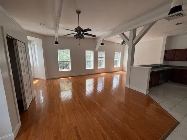 121 Dove St, Albany, NY