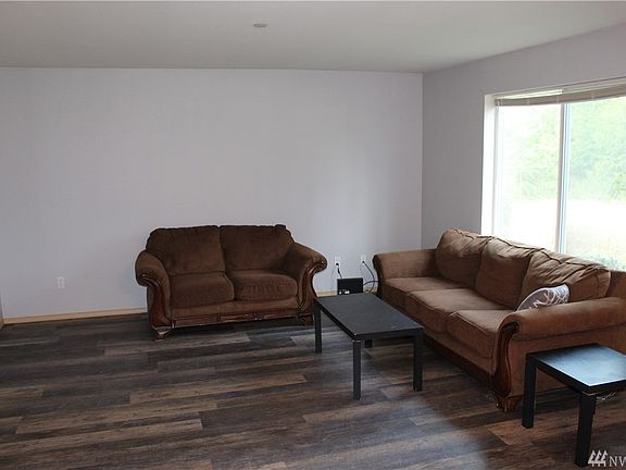 4th image of 1640 SW Mulberry Pl APT C101