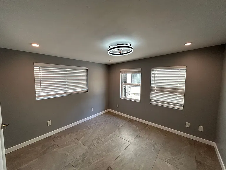 3804 Marron St — Photo 10