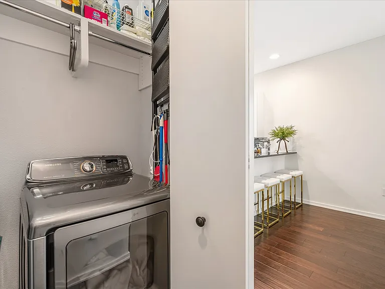 1910 W North A St #6 — Photo 25
