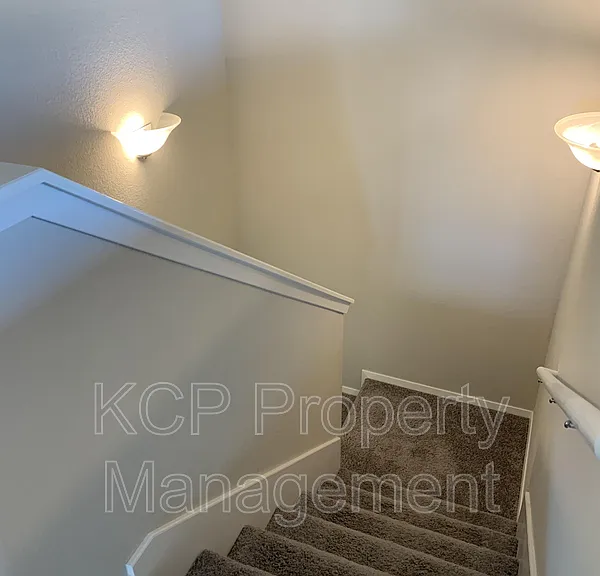 1127 S Kingfisher Ln — Photo 12