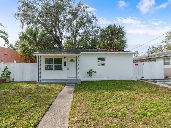 2nd image of 3219 Windsor Avenue