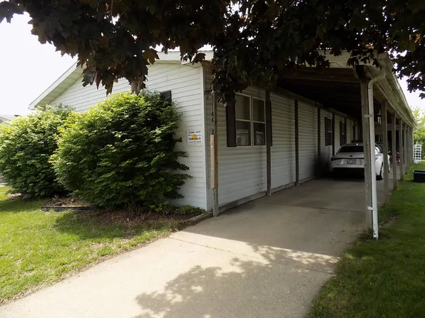 6662 Country Ln, Belleville, MI 48111