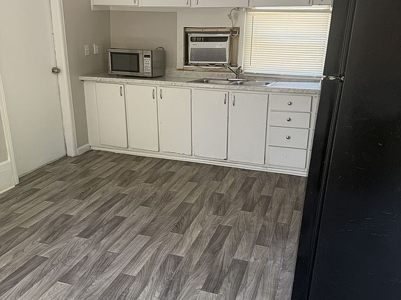 2nd image of 923 W Lee Rd Lot 6
