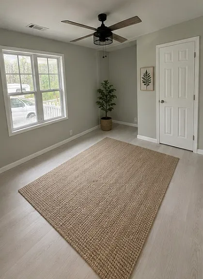 128 Reece Dr NE — Photo 6