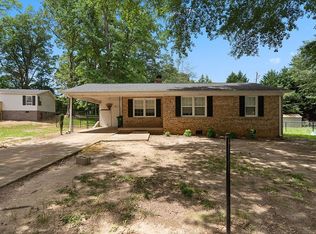 128 G St, Williamston, SC 29697