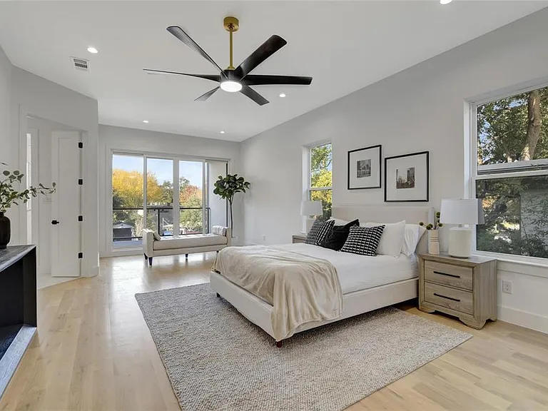 3720 Fairfax Ave — Photo 10