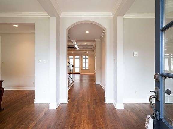 4th image of 1832 Enclave Hollow Ln E
