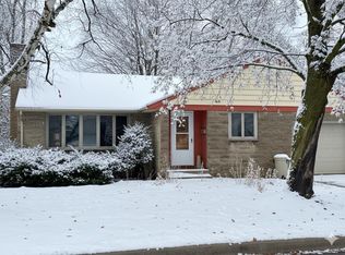 605 Newton Ave, Sault Sainte Marie, MI 49783