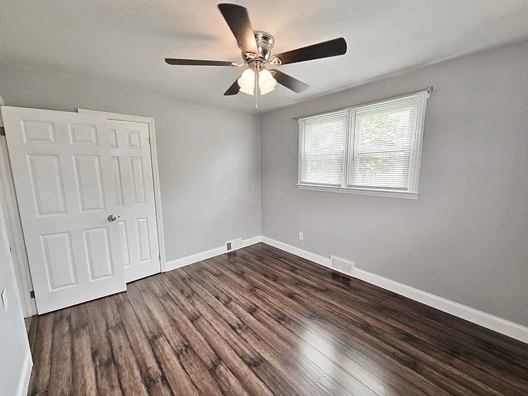 125 Grant Dr — Photo 14