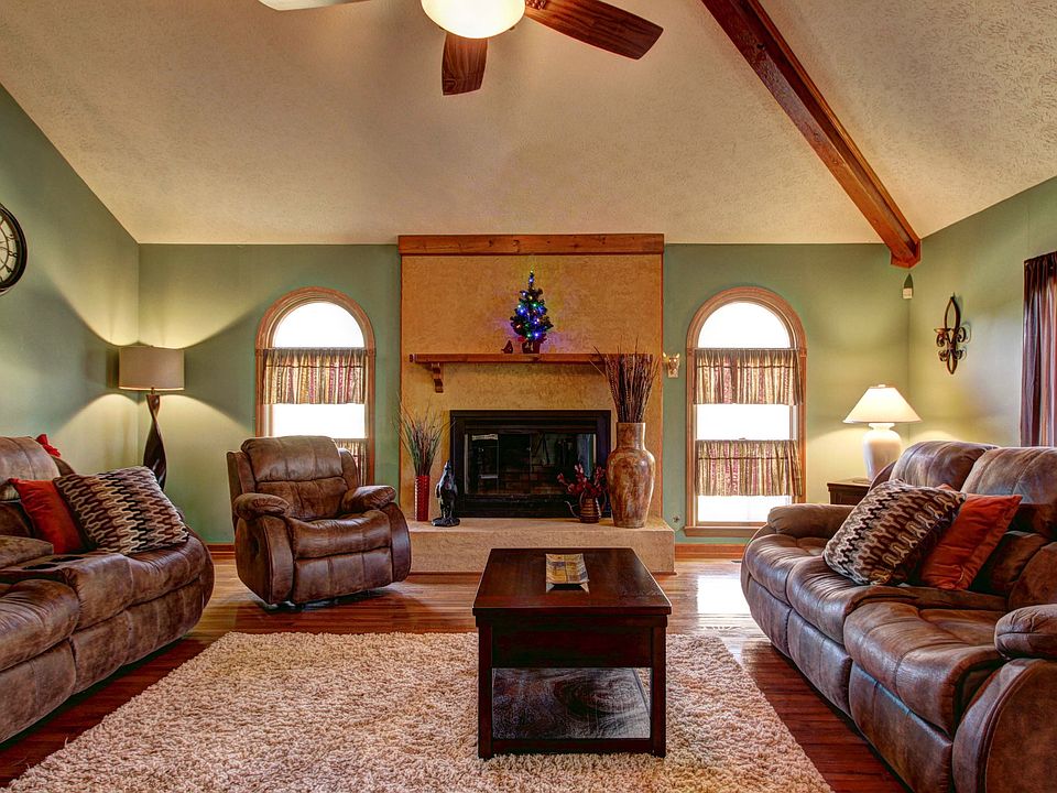1st image of 12265 Six Ponds Ln