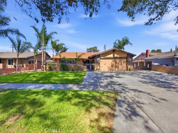 3935 Burge St, Riverside, CA 92505