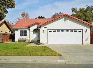 944 Cedarwood St, Hanford, CA