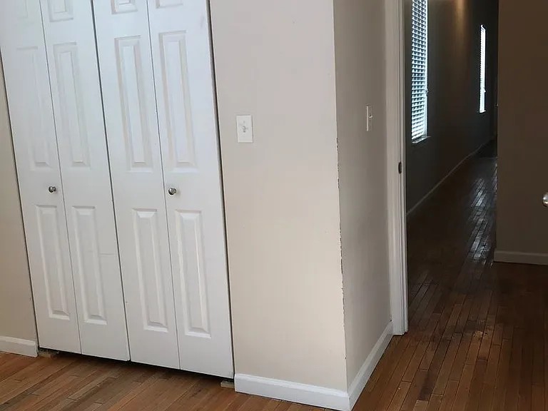 2517 Palmyra St — Photo 17